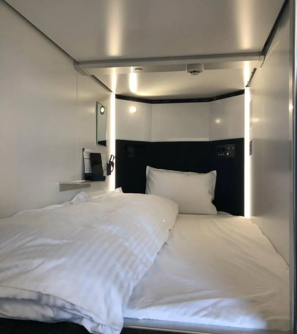Hearts Capsule Hotel & Spa Hakata Fukuoka